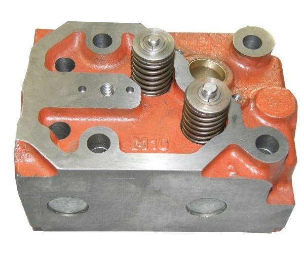 Głowica silnika kpl. z zaworami 46505340 C-360