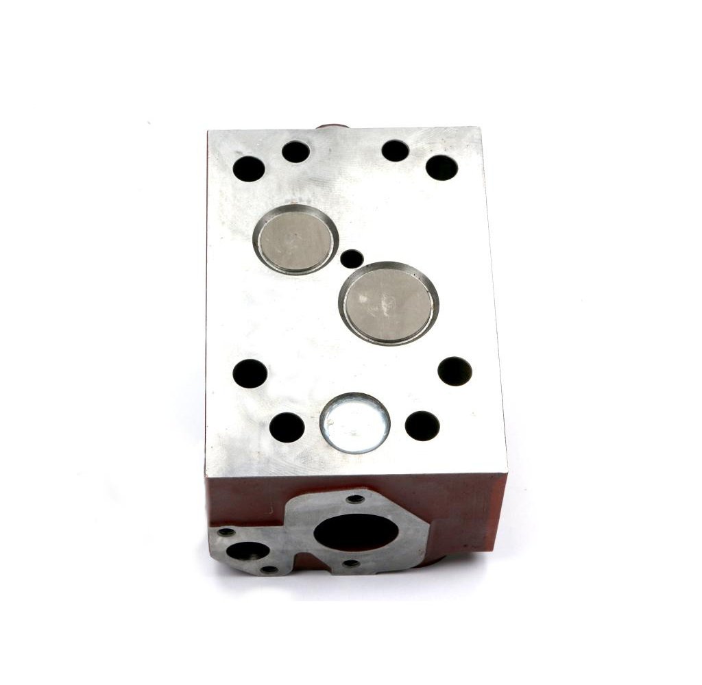 Głowica silnika kompletna z zaworami C-360 ORYGINAŁ URSUS