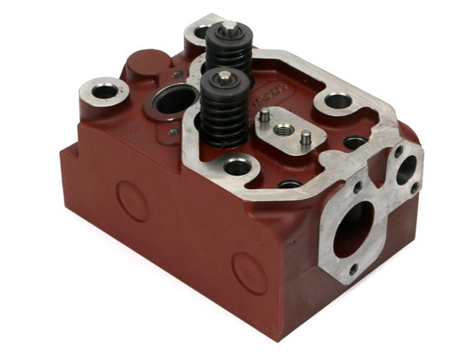 Głowica silnika kompletna z zaworami C-360 ORYGINAŁ URSUS