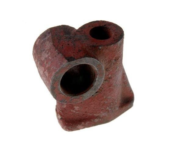 Wspornik osi dźwigienek zaworowych C-385 (poz.16)