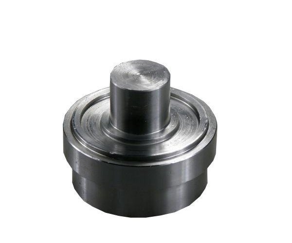 Sworzeń dolny dźwigni zwolnicy osi przedniej 67453230 C-385/Zetor