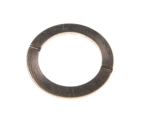 Pierścień oporowy koła centralnego 67453285 ,67453255 C-385/Zetor