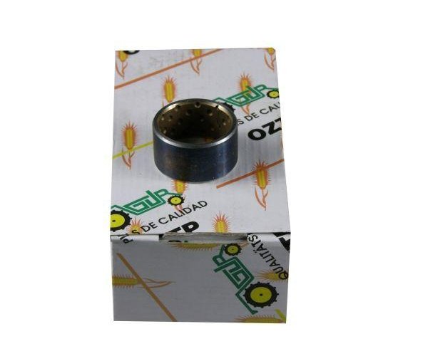 Tuleja łożyskowa pompy podnośnika MF3/MF4