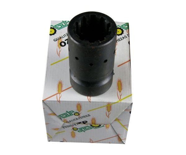 Tuleja łącząca wałki tylnego mostu 1871925M1 MF3/MF4