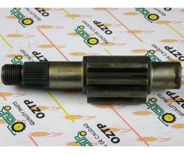 Wał uzębiony kolumny kierowniczej 1850617M1 MF3