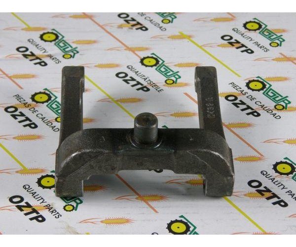 Widełki blokady mechanizmu różnicowego MF3/235