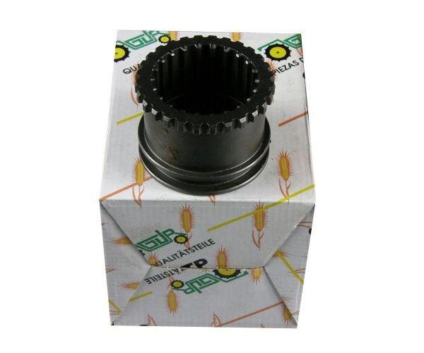 Tuleja sprzęgająca reduktora MF4