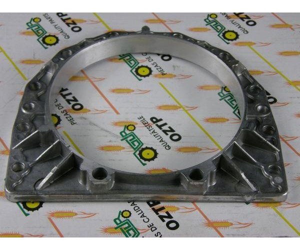 Obudowa uszczelniacza wału korbowego MF4