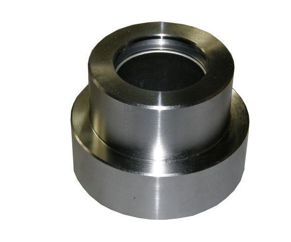 Tuleja prowadząca sworznia zwrotnicy 5211 6211 7211 7711 Zetor