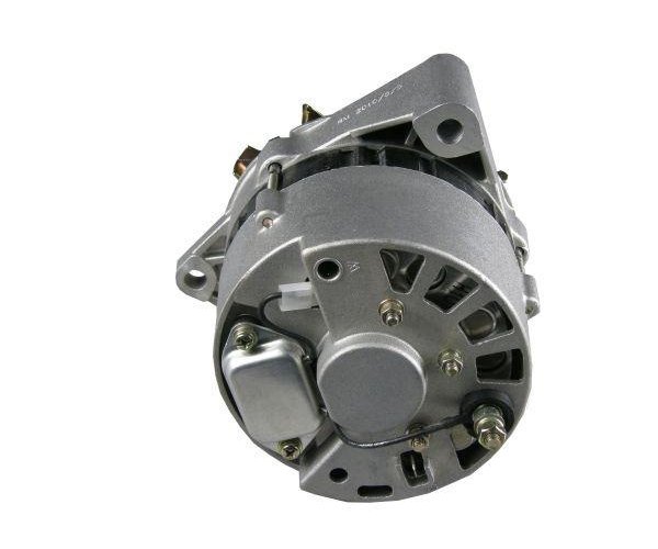 Alternator z regulatorem i kołem pasowym 59115740, 89355901, 69185710 Zetor