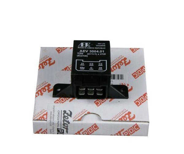 Przerywacz kierunkowskazu - 6 wyjść oryginał Zetor