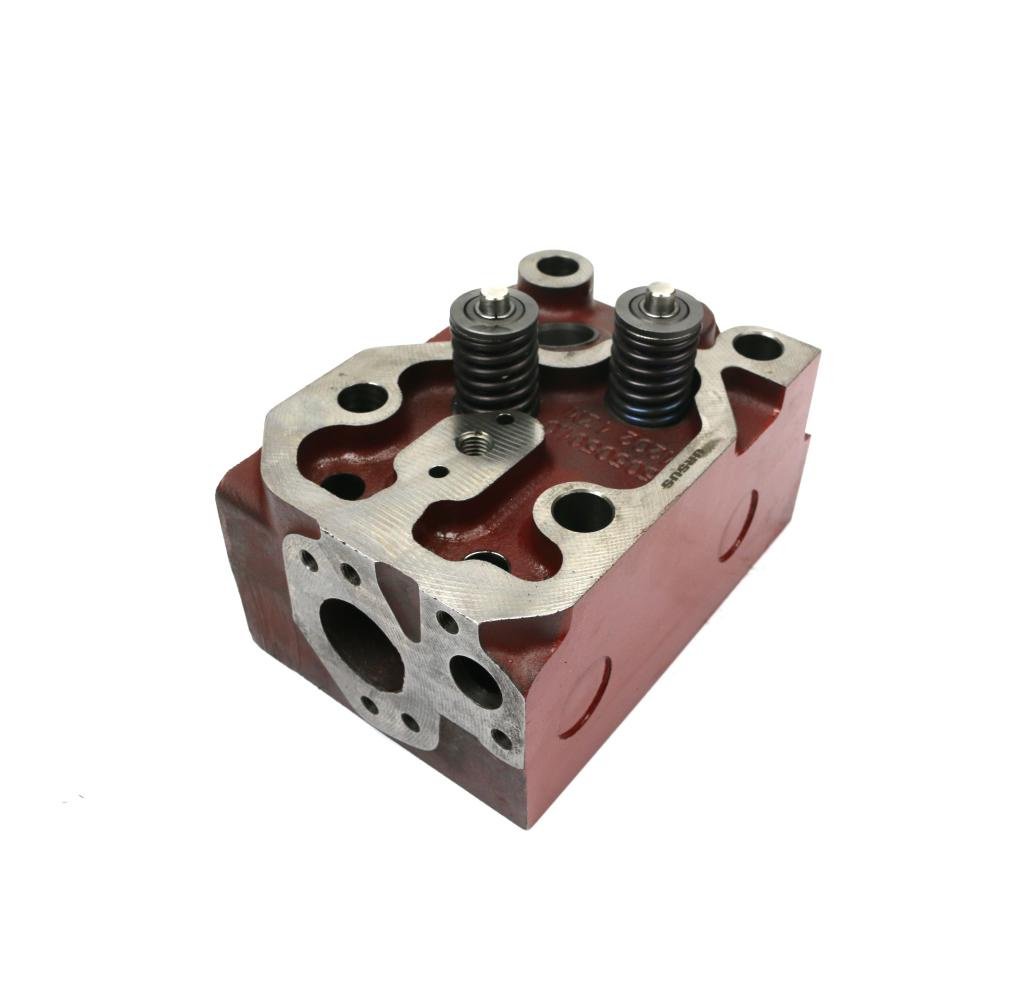 Głowica silnika kpl. z zaworami (uniwersalna) Zetor ORYGINAŁ URSUS