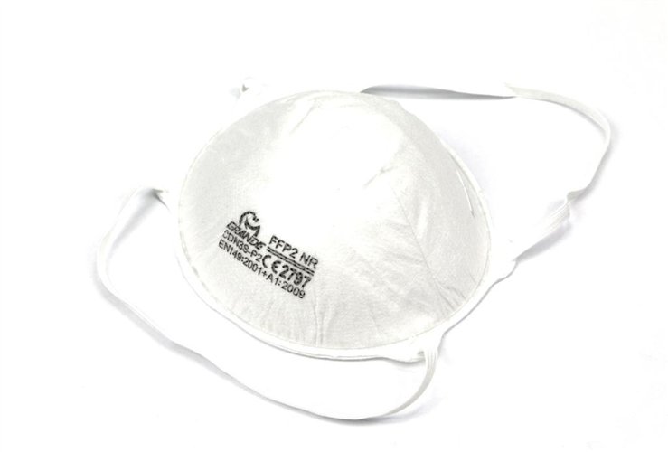 Maska przeciwpyłowa FFP2 CE (sprzedawana po 20 szt)