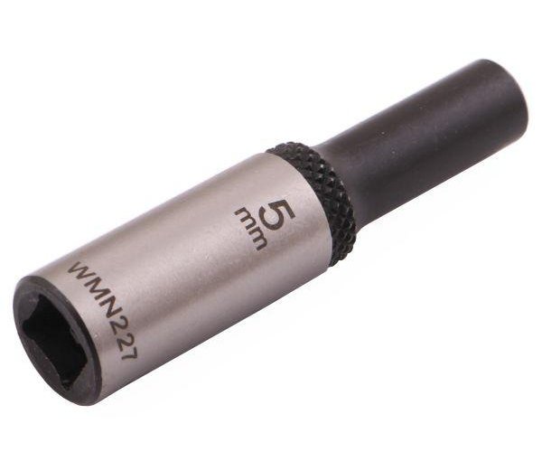 Nasadka dwunastokątna 1/4". 5 mm. długa. CrV50BV30. DIN 3124. Waryński