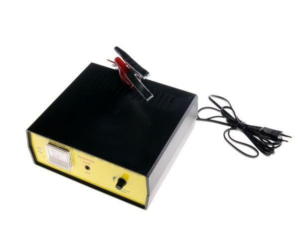 Prostownik bezpieczny 12V/15A