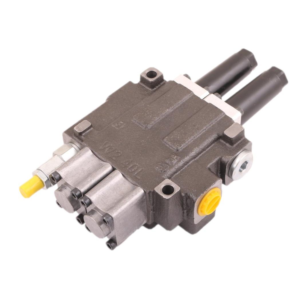 Rozdzielacz hydrauliczny dwusekcyjny (2) 40L sterowany joystickiem Waryński