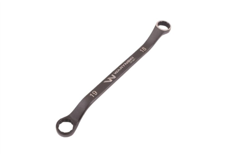 Klucz oczkowy odsadzony 18 x 19 mm. CrV standard ASME B107.9 Waryński