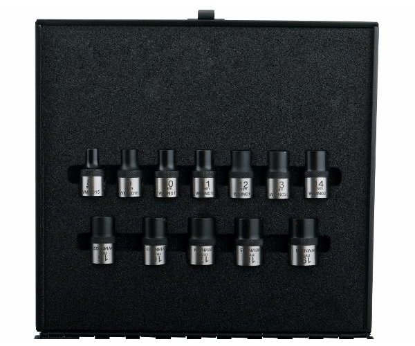 Zestaw nasadek 1/2 cala z grzechotką i akcesoriami w kasecie metalowej 30 el. Waryński