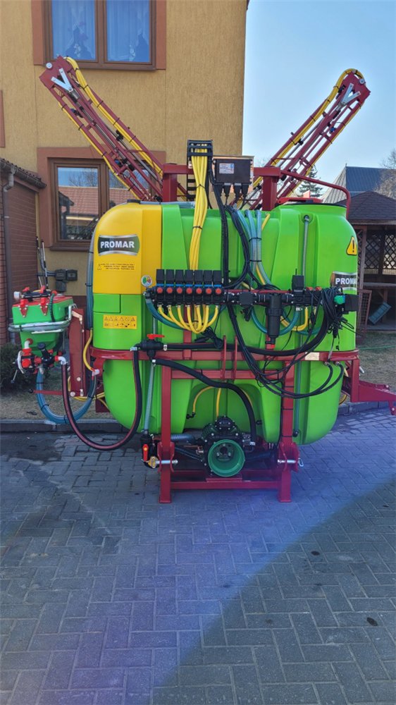 Opryskiwacz zawieszany PROMAR 1015HX 1000L 15m