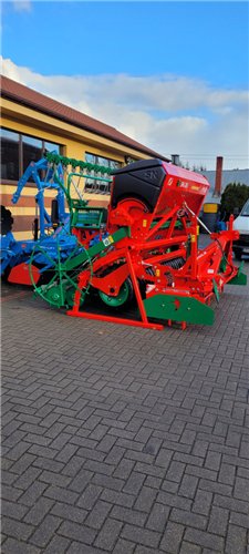 Siewnik zbożowy nadbudowany AGRO-MASZ SN-301 na bronie aktywnej 3.0m
