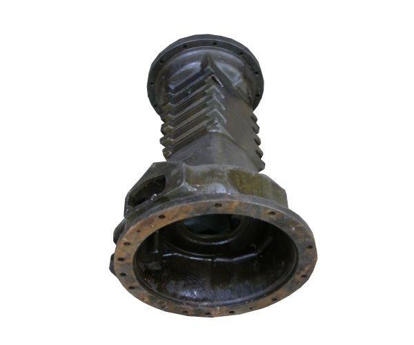 Pochwa prawa tylnego mostu MF3/MF4