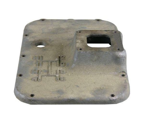 Pokrywa skrzyni biegów C-330