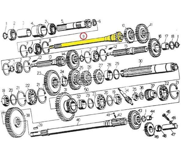 Wałek napędowy skrzyni biegów sprzęgła I stopnia n. typ C-330 ORYGINAŁ URSUS